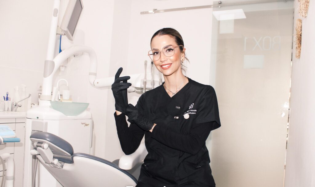 Doctora en Clínica dental Ferrocarril