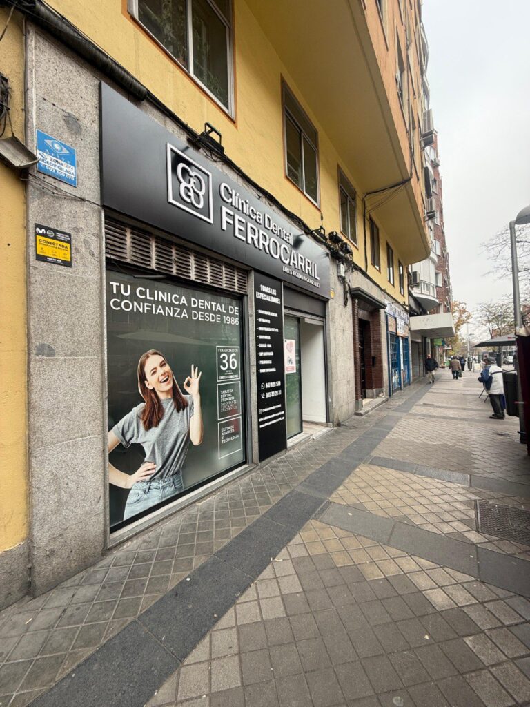 CLÍNICA DENTAL