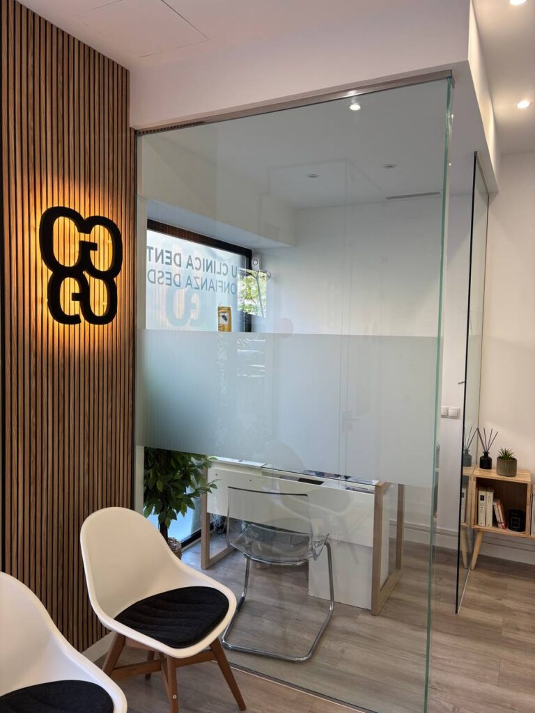 clínica dental ferrocarril arganzuela