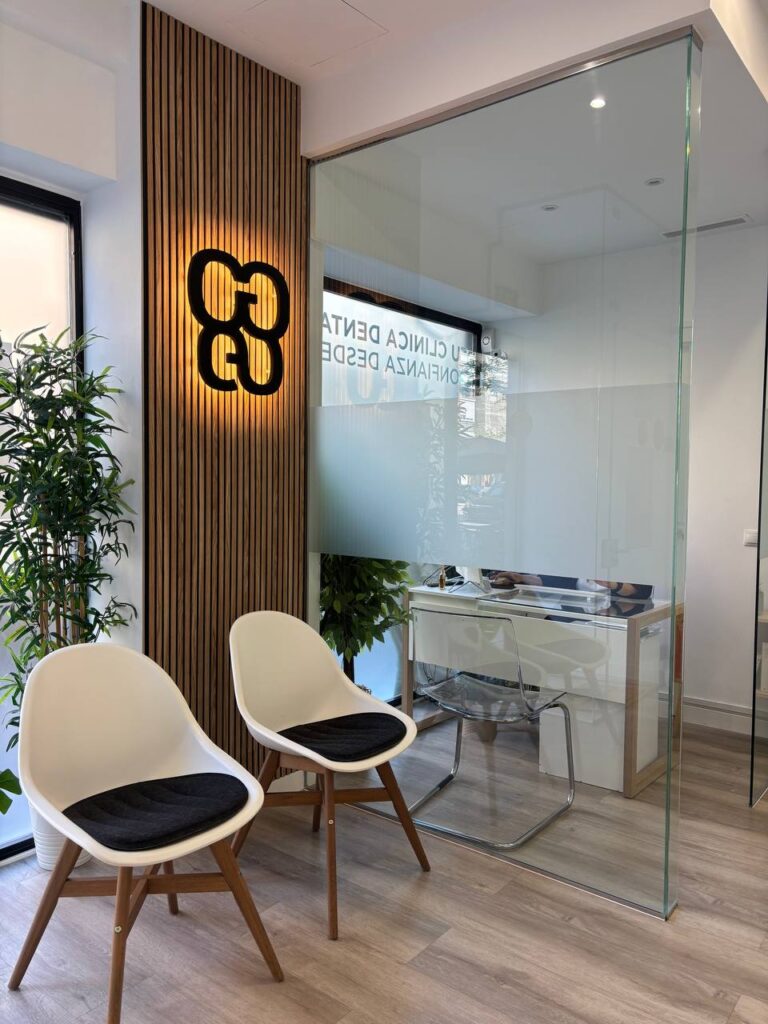 clínica dental ferrocarril arganzuela